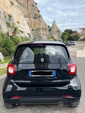 Usato 2020 Smart ForTwo Coupé 0.9 Benzin 90 CV (12.000 €)