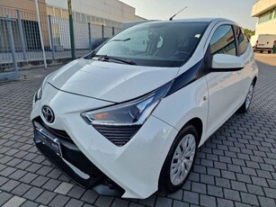 Usato 2020 Toyota Aygo 1.0 Benzin 72 CV (8.900 €)