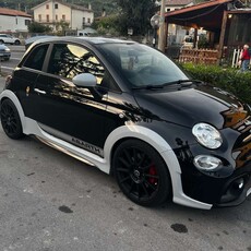 Usato 2021 Abarth 695 1.4 Benzin 179 CV (27.000 €)