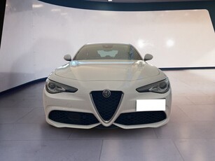 Usato 2022 Alfa Romeo Giulia 2.1 Diesel 160 CV (37.900 €)