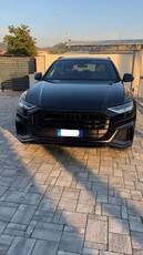 Usato 2022 Audi Q8 3.0 Diesel 286 CV (82.000 €)