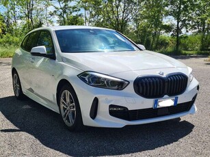Usato 2022 BMW 118 1.5 Benzin 136 CV (26.000 €)