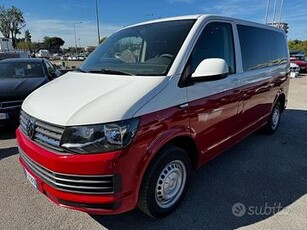 Volkswagen Caravelle 2.0 TDI 150CV DSG Pc Cruise