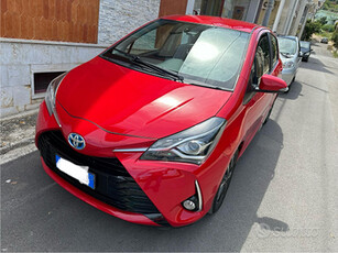 Yaris Hybrid per neopatentati