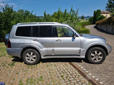 Usato 2005 Mitsubishi Pajero 3.2 Diesel 160 CV (5.950 €)