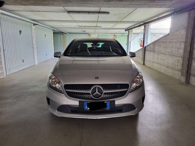 Usato 2017 Mercedes A180 1.6 Benzin 122 CV (19.600 €)