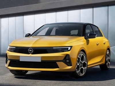 Usato 2023 Opel Astra 1.2 Benzin 131 CV (31.103 €)