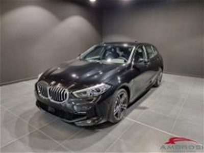 BMW Serie 1 116d 2.0 116CV cat 5 porte Attiva DPF del 2023 usata a Corciano