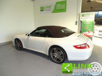 Usato 2007 Porsche 911 Carrera 4S Cabriolet 3.8 Benzin 355 CV (68.000 €)