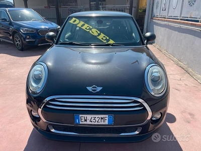 Usato 2014 Mini Cooper 1.5 Diesel 90 CV (9.999 €)