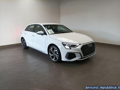 Audi A3 SPB 35 TFSI S tronic S line edition Magenta