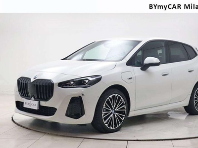 BMW 225e Active Tourer e xDrive 180 kW