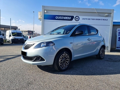 Lancia Ypsilon 1.0 FireFly