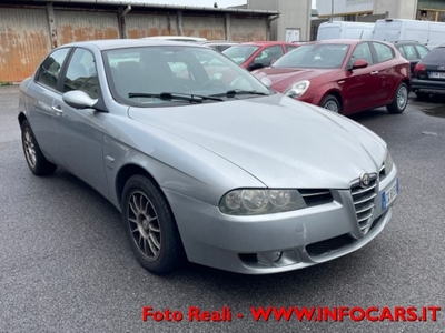 Alfa Romeo 156 1.9 JTD Distinctive usato