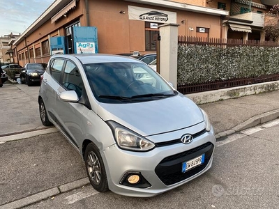 Hyundai i10 1.0 5P *NEOPATENTATI