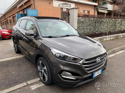 Hyundai TUCSON 1.7 *XPOSSIBLE*AUTO*TETTO