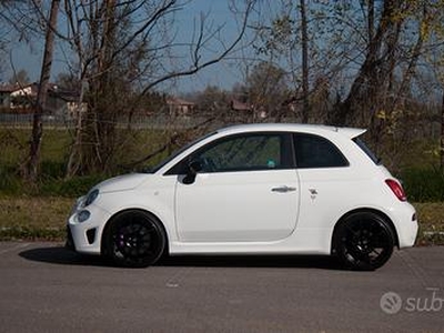 Abarth 595 1.4 t-jet pista