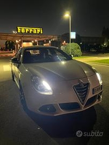 Alfa Giulietta 1.4 170cv GPL
