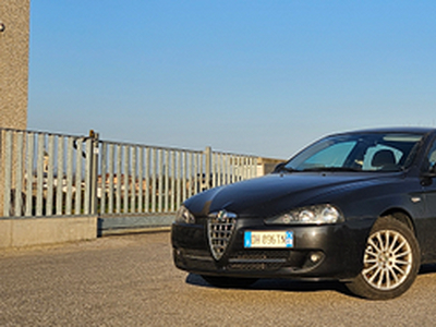 Alfa romeo 147