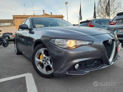 Alfa Romeo Giulia 2.2 Turbodiesel 136 CV Business