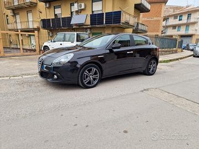 Alfa Romeo Giulietta 1.6 JTDm-2 105 CV Exclusive