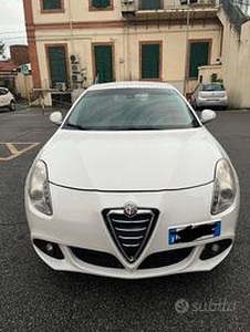 Alfa Romeo Giulietta 2012 1.6 105 cv