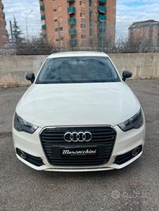 Audi a1 1.6 tdi 90 cv neopatentati