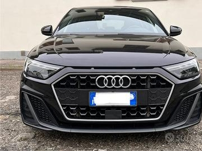 Audi A1 30 tfsi automatica s line