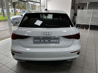 Audi A3 30 TDI S tronic Sportback Advanced Business 85 kW