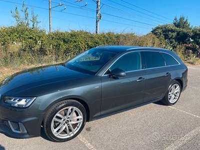 Audi A4 avant quattro Tdi sline