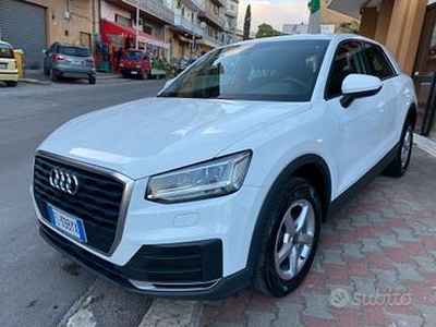 Audi Q2 1.6 TDI S tronic Business