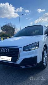 AUDI Q2 (Come nuova )