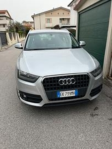 Audi Q3 s tronic quattro automatica