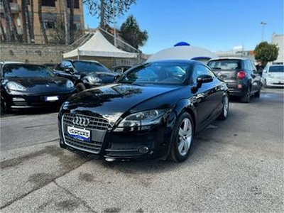 AUDI TT Coupé 1.8 TFSI Advanced