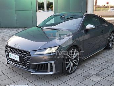 AUDI TTS Coupé TFSI quattro S tronic sport attitud