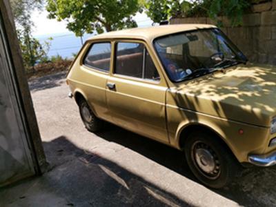 Auto d'epoca Fiat 127 Prima versione anno 1973