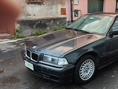 BMW 316 e36 1.6 100 CV trazione posteriore