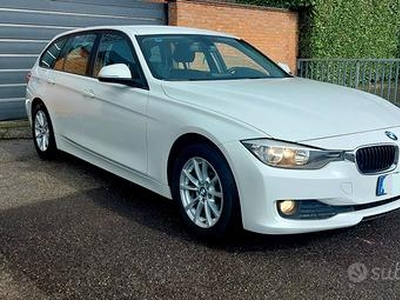 Bmw 316d Touring Luxury anno 2014 full opzionale