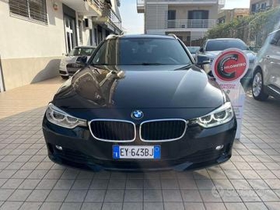 BMW 318 318d Touring Luxury navi