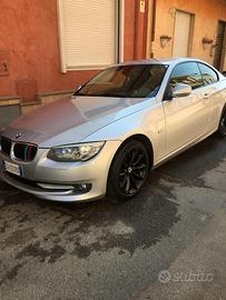 Bmw 320d coupè 2011