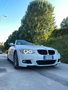 BMW E93 320d
