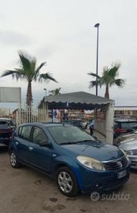 Dacia Sandero 1.4 8V GPL PER NEOPATENTATI