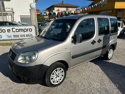 FIAT Doblo Doblò 1.6 16V Natural Power Active