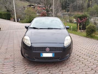 FIAT Grande Punto - 2009