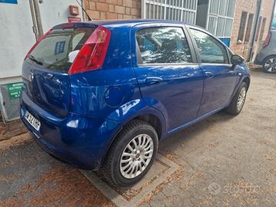 FIAT Grande Punto - 2010 metano