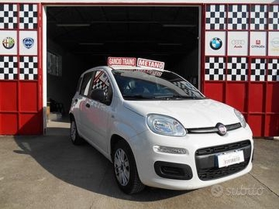 FIAT PANDA 1.2 METANO E GANCIO TRAINO