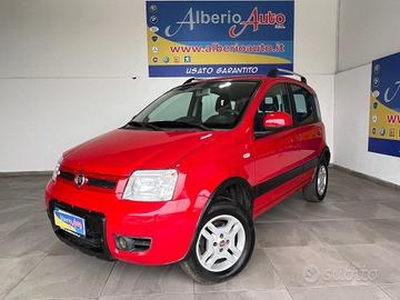 FIAT Panda 1.3 MJT 16V DPF 4x4 Climbing