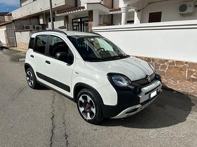 Fiat Panda city cross hybrid 1.0 70cv S&S E6d-T