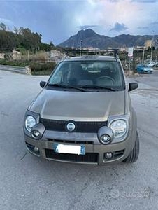 Fiat Panda Cross 4x4 169 1300 multijet