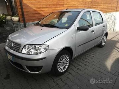 Fiat - Punto 1.2 Natural Power Classic 5p.